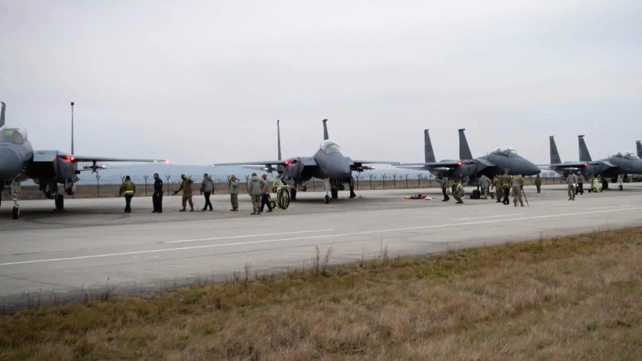 ABD'nin F-22'leri İsrail'de: Orta Doğu'da Gerilim Tırmanıyor