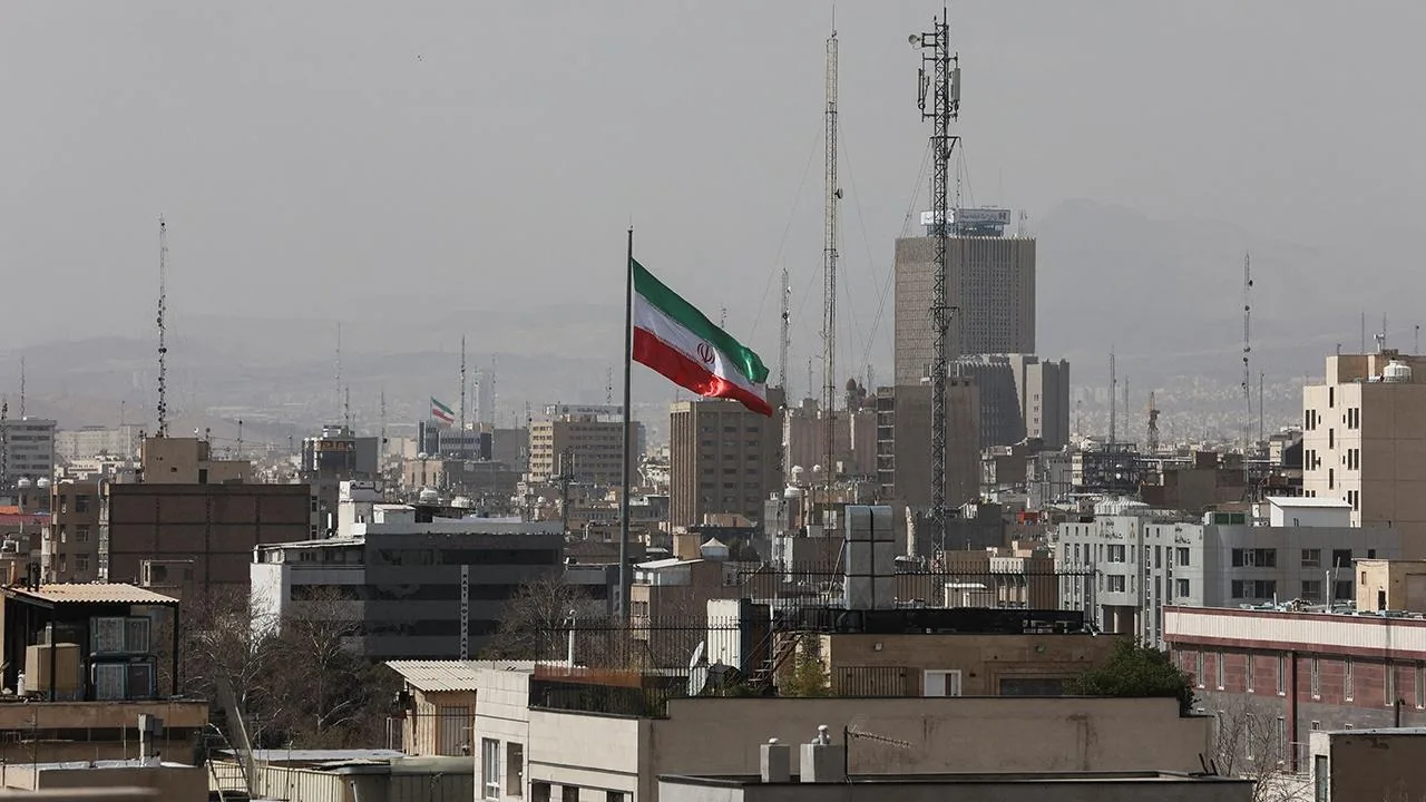 ABD ve İsrail'in İran'a saldırısı bölgesel tansiyonu artırdı