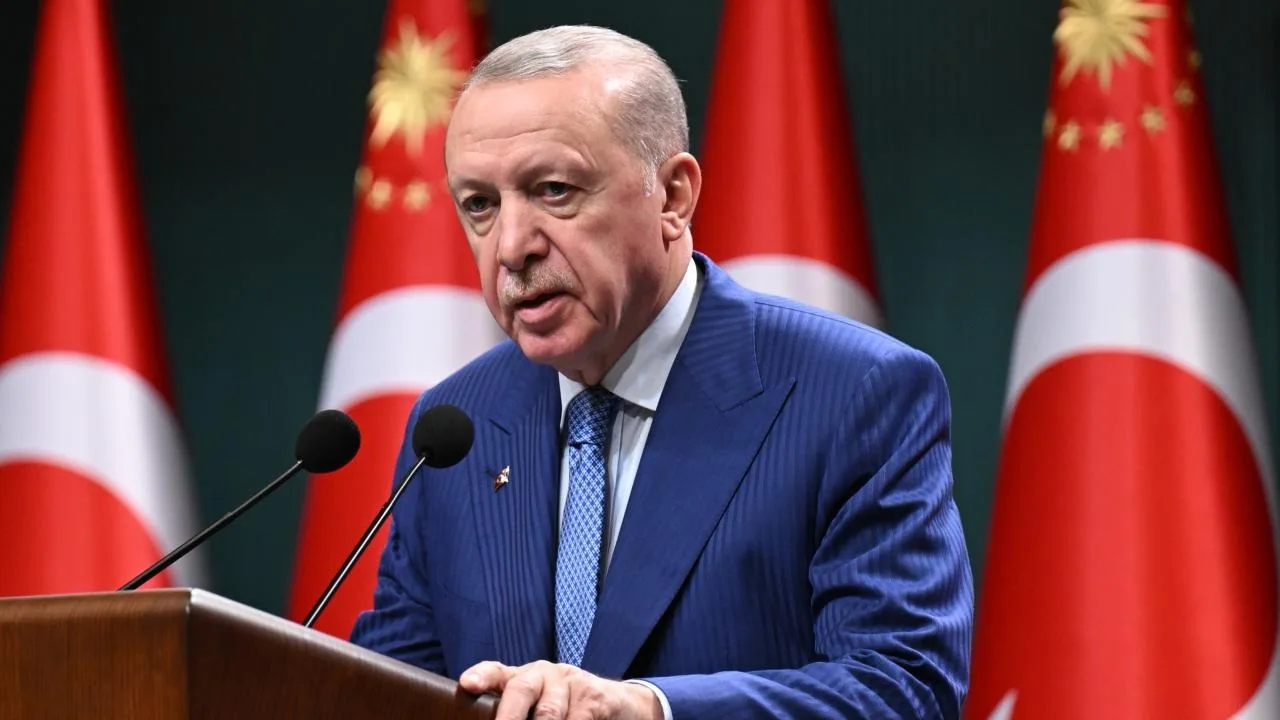 Erdoğan gençlerle iftarda dönüşüm mesajı verdi