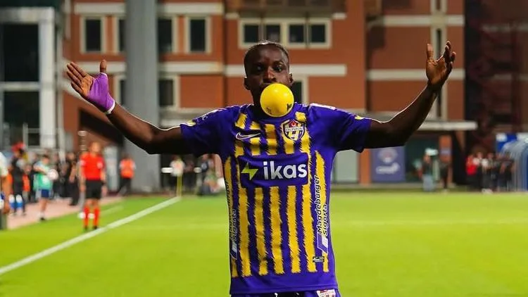 Eyüpspor'da Prince Ampem dönemi sona erdi