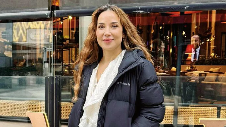 İpek Açar İstanbul'da dostlarıyla buluştu