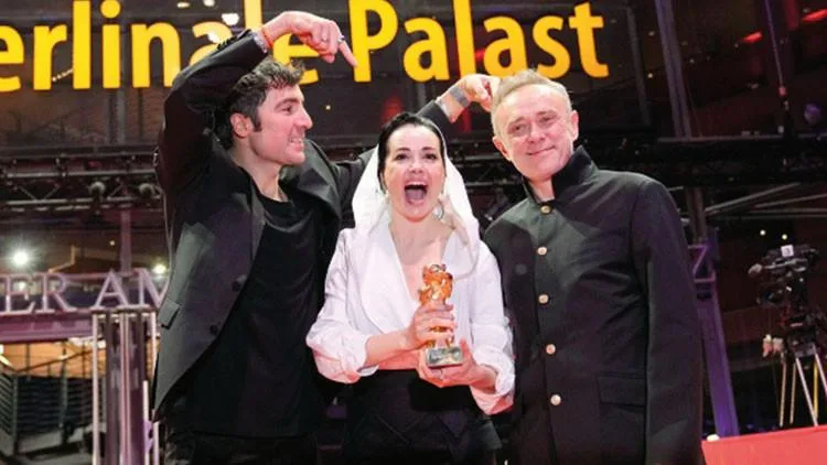 Sarı Zarflar Berlin'de Altın Ayı ile öne çıktı mı?