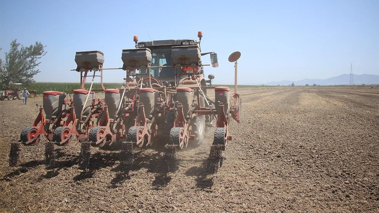 Tarımsal destek ödemeleri çiftçilerin hesaplarına aktarılıyor
