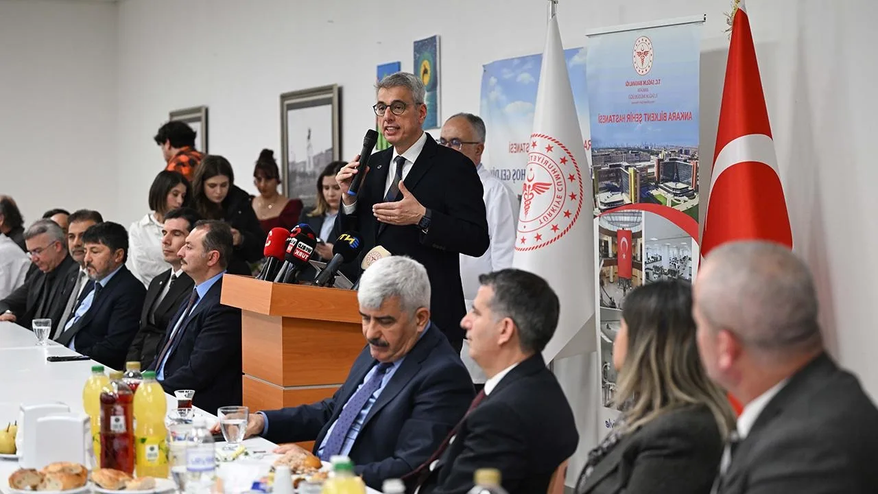 Türkiye'nin sağlık sistemi dünya genelinde örnek gösteriliyor