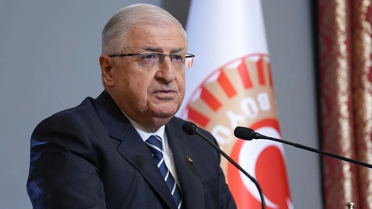 Bakan Güler, Hasanov ile savunma konularını görüştü