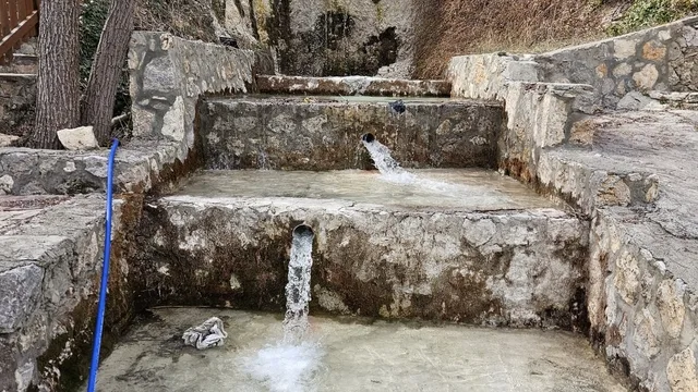 Denizli Çameli'nde Paşaderesi Şelalesi Yeniden Akmaya Başladı