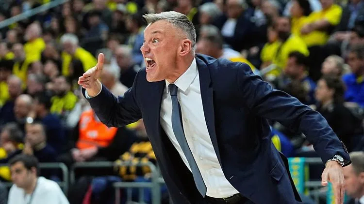 Fenerbahçe Beko'da Jasikevicius, Tucker'ın Monaco performansını övdü