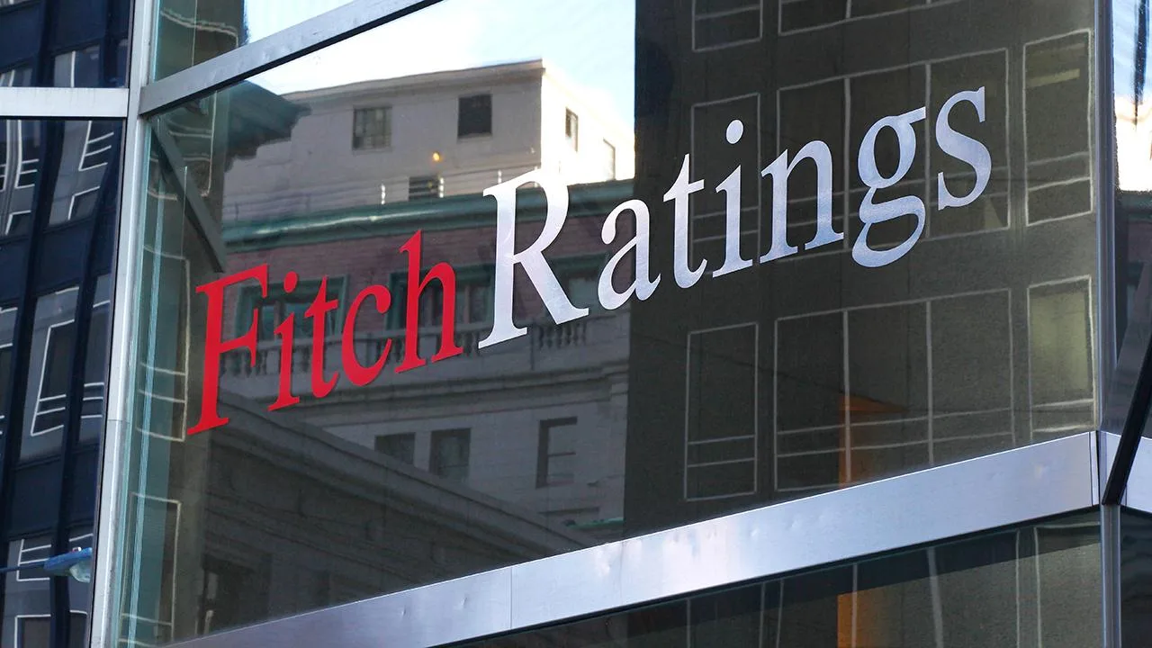 Fitch, Hürmüz Boğazı'ndaki aksamanın etkisini sınırlı gördü