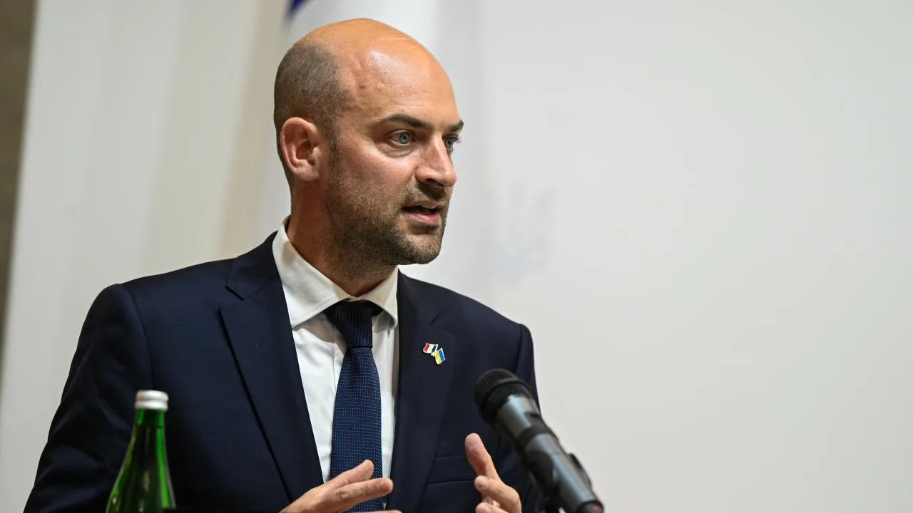 Fransa, İran müdahalesinde uluslararası meşruiyet vurgusu yaptı