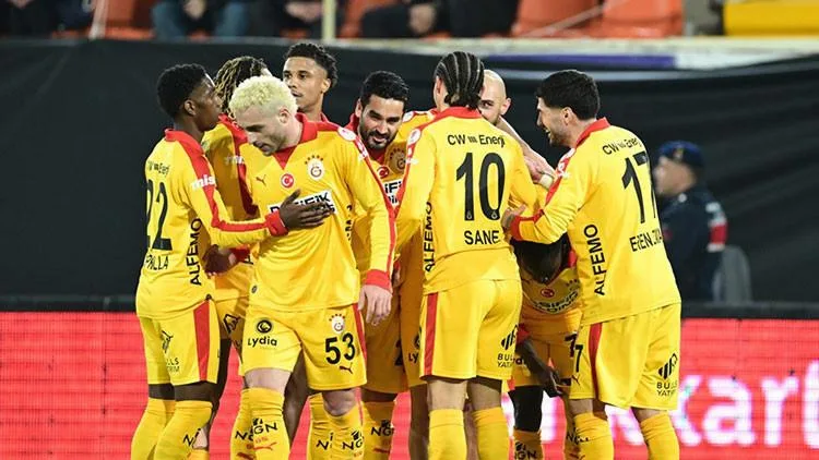 Galatasaray deplasmanda galip gelerek grubu lider tamamladı