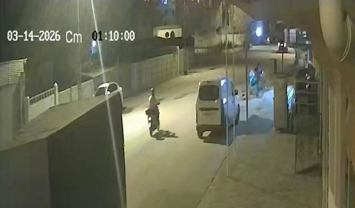 Iğdır'da alkollü sürücü motosikletliye çarptı: Belediye başkanının oğlu yaralı