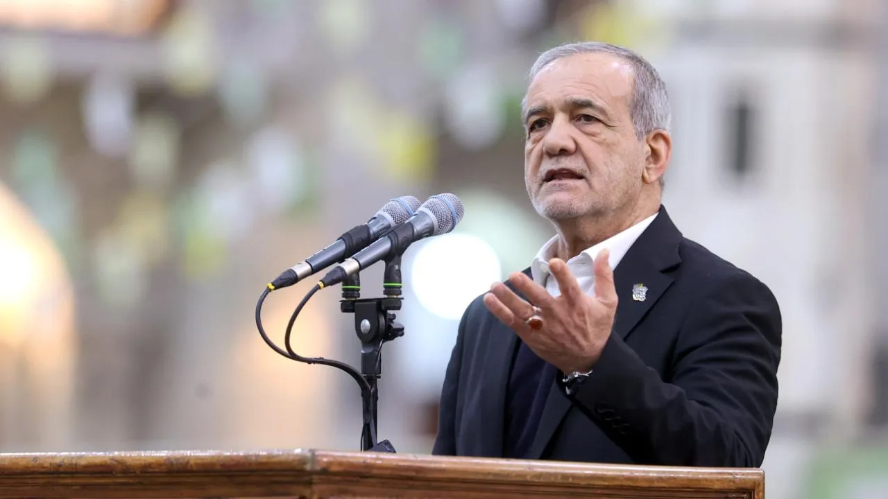 İran ABD ve İsrail saldırılarına bölgesel karşılık verdi