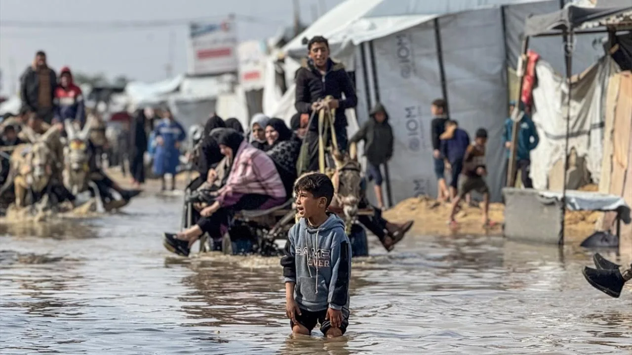 İsrail'in Gazze'ye saldırılarında can kaybı artıyor