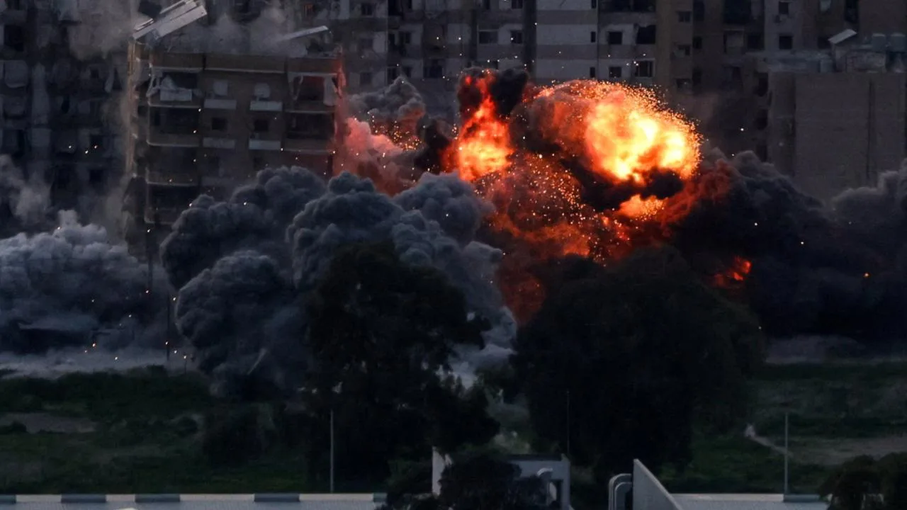 İsrail Lübnan'da ölüm yağdırdı: 33 kişi hayatını kaybetti