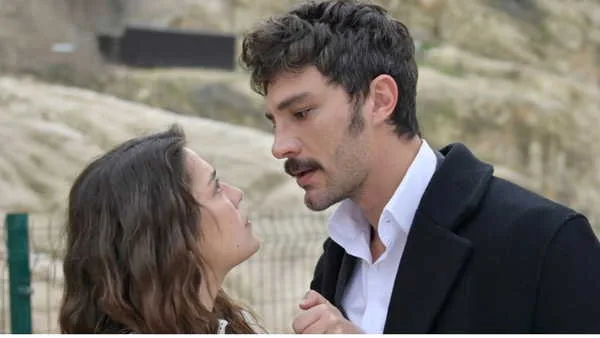 TV yayın akışı 16 Nisan Perşembe! Bugün hangi kanalda ne var? Günün filmleri ve dizileri neler?