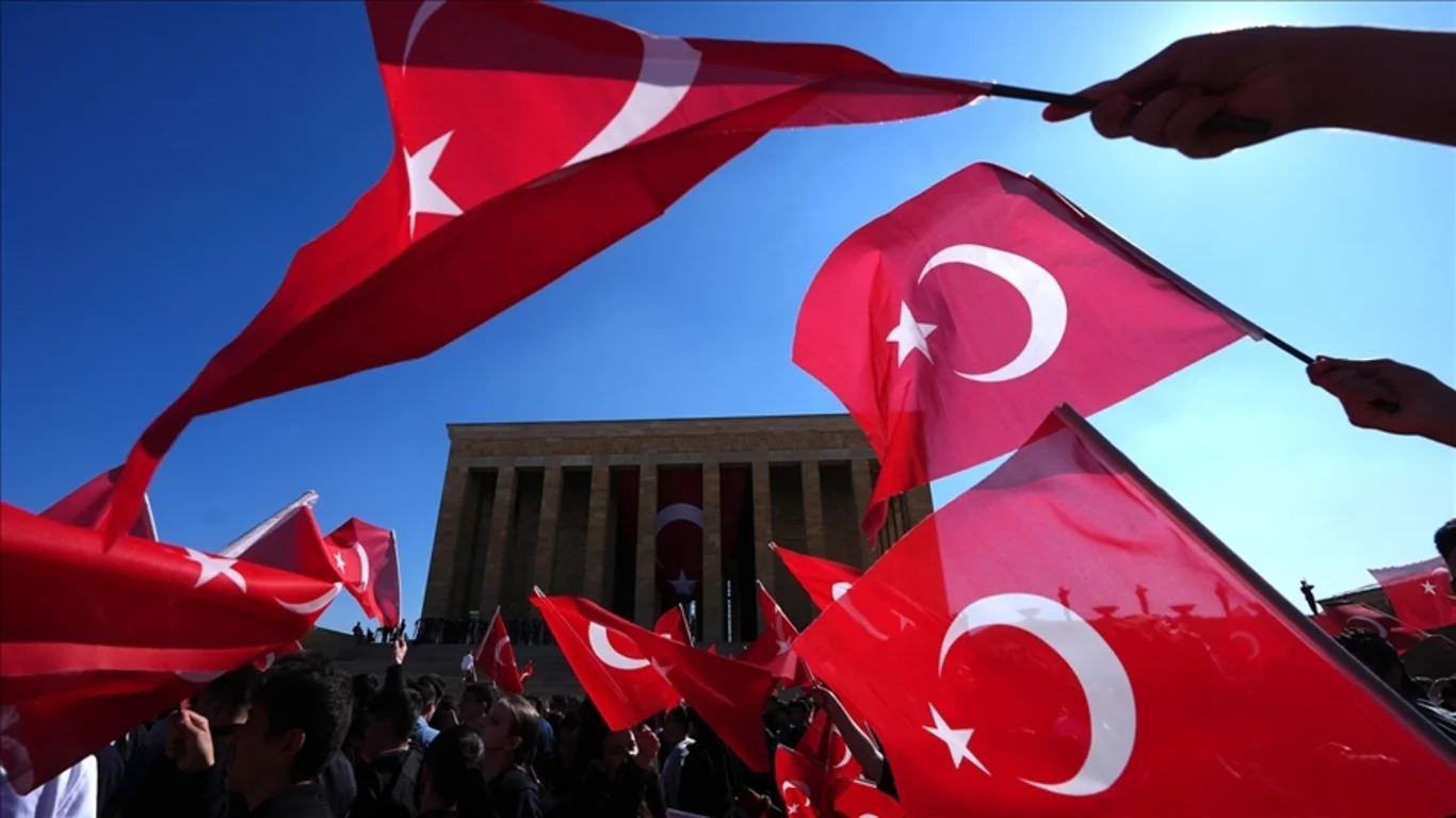 19 Mayıs resmi tatil mi?