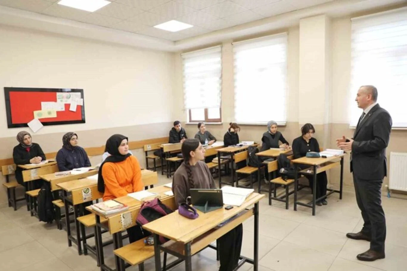 2026 YKS tarihleri: YKS (TYT, AYT, YDT) ne zaman, saat kaçta? YKS sınav giriş yerleri açıklandı mı?