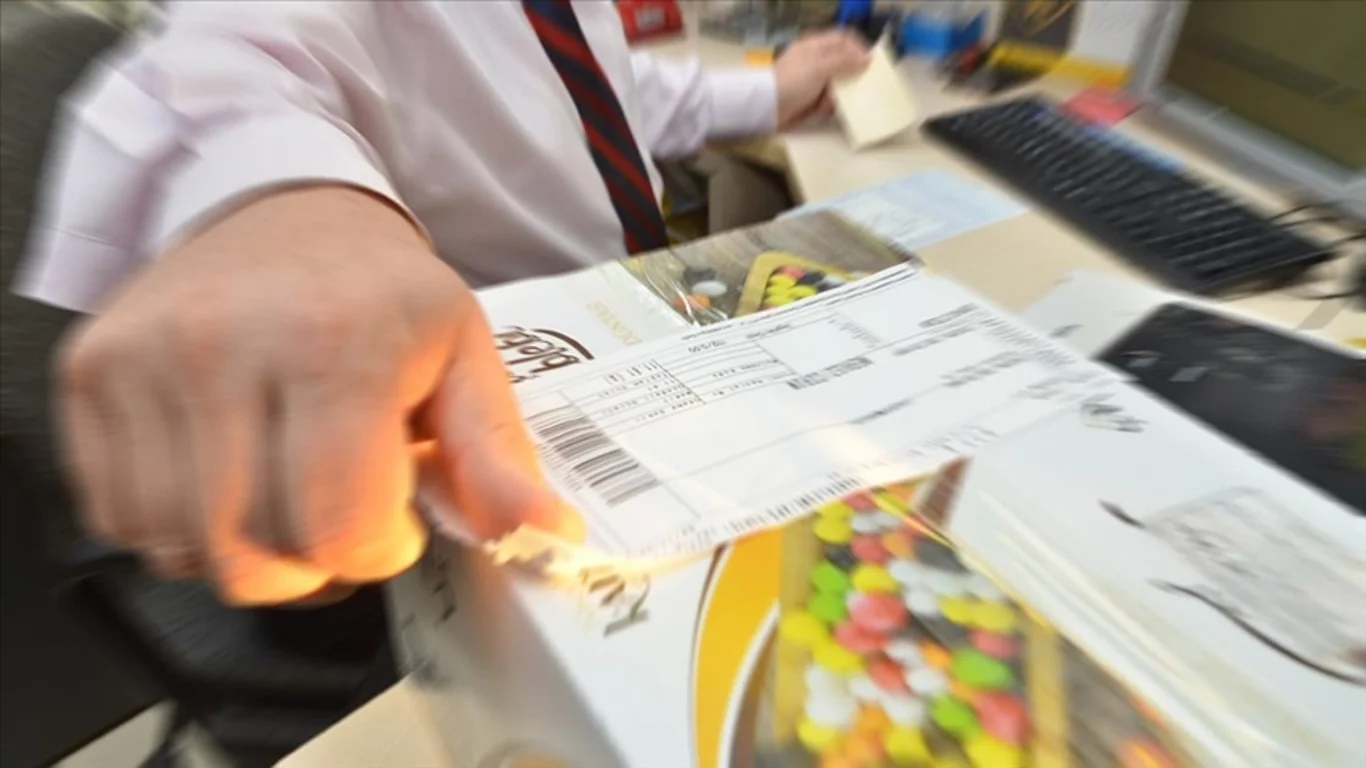 23 Nisan'da kargolar açık mı?