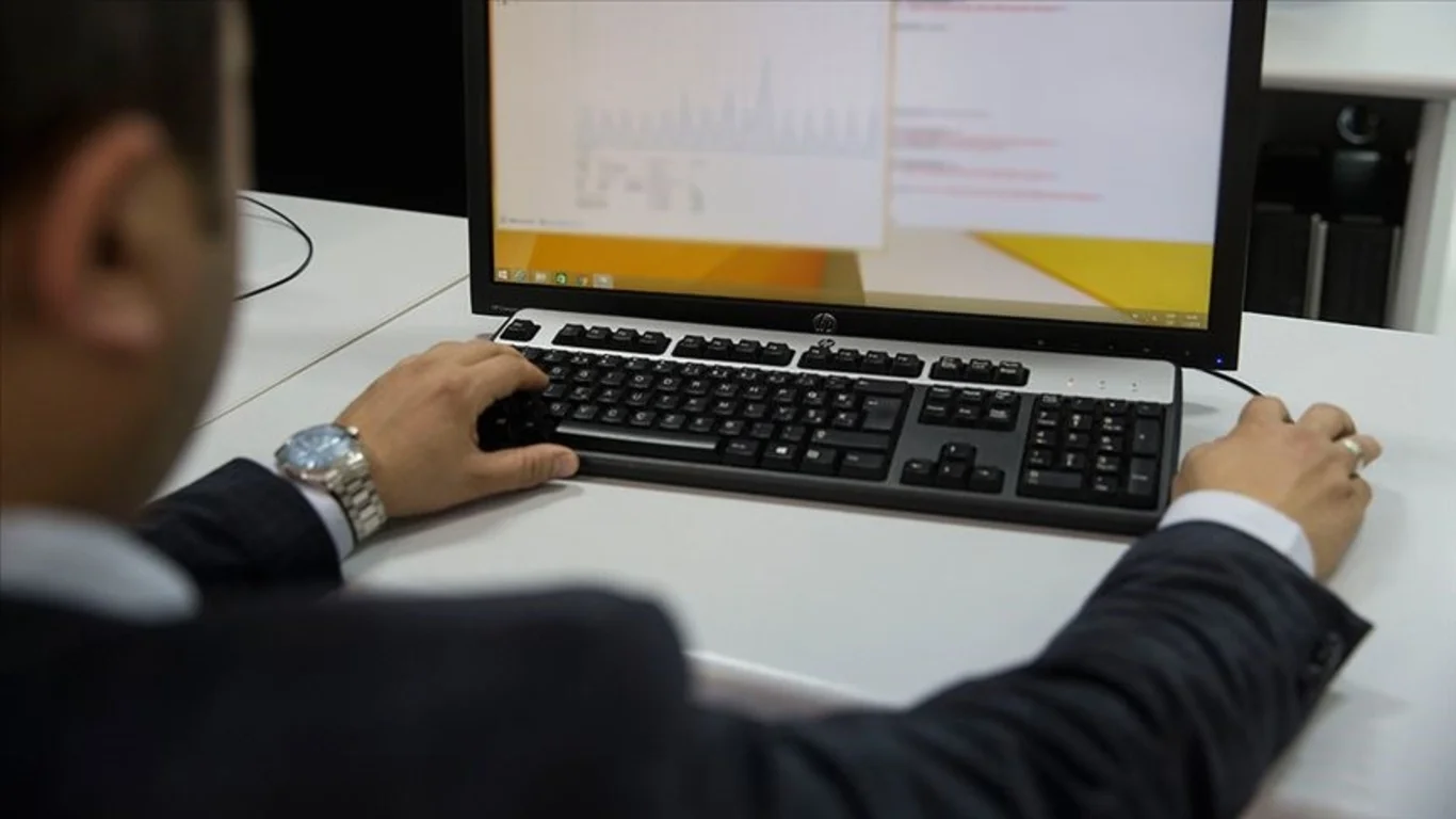 23 Nisan'da noterler açık mı?