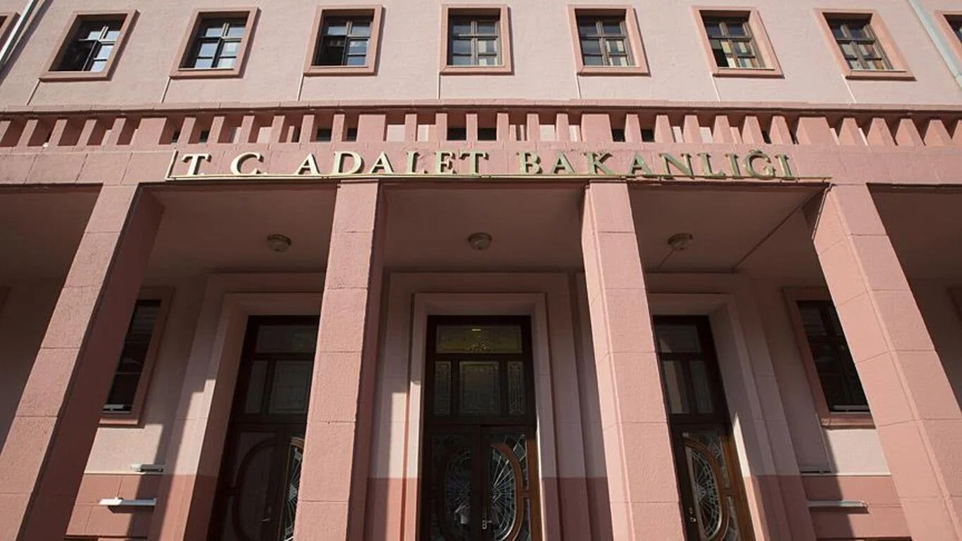 Adalet Bakanlığı personel alımı şartları