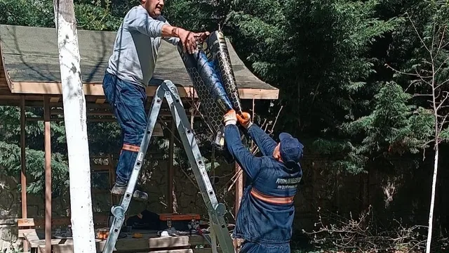 Ankara Pursaklar'da Park Bankları ve Çardakları Yenileniyor