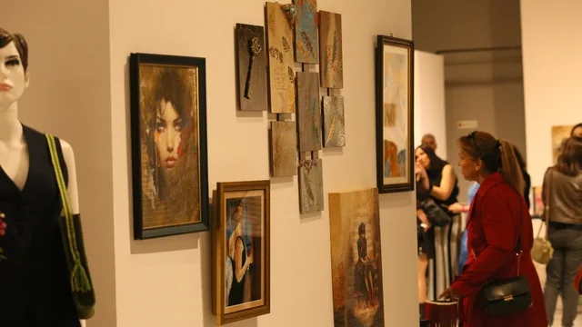 Antalya'da El Sanatları Sergisi Dokumapark'ta Açıldı