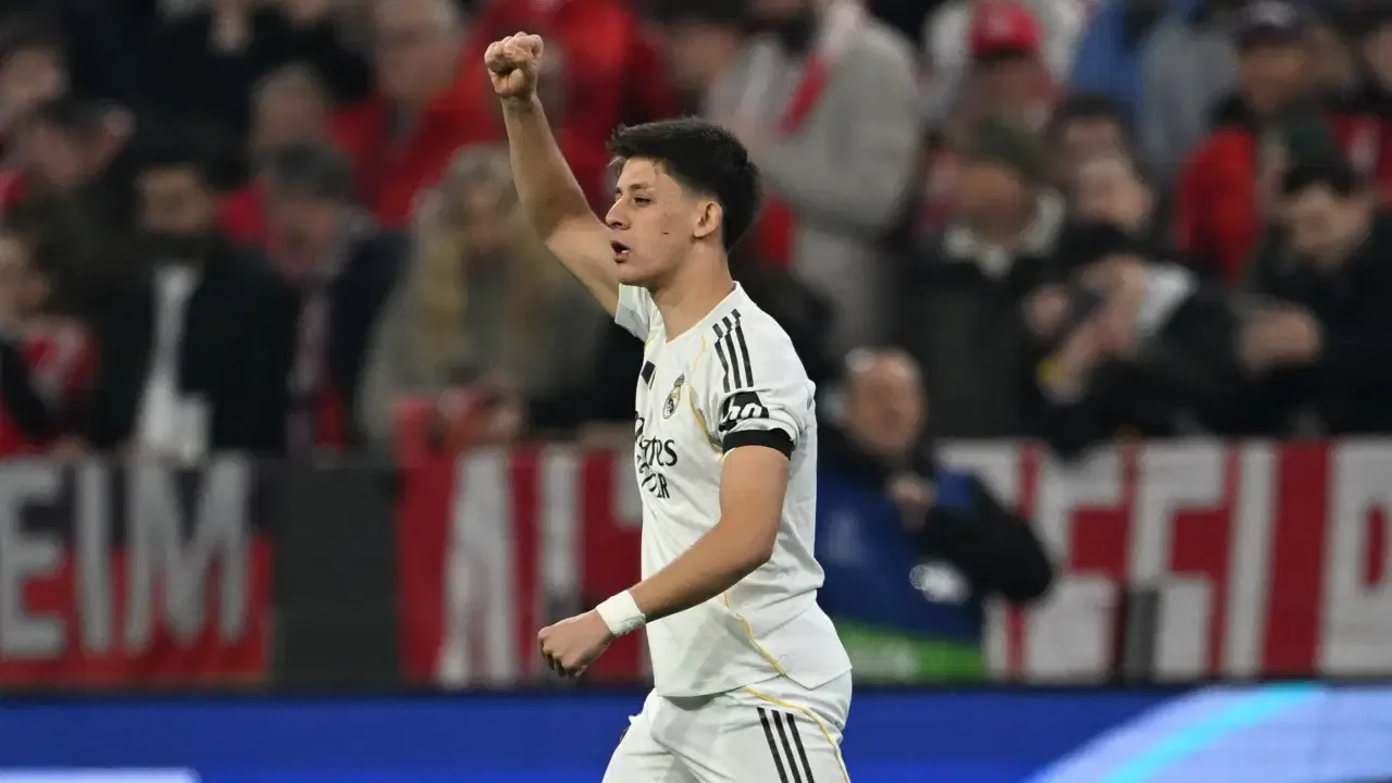 Arda Güler'den Real Madrid tarihine geçen gol!