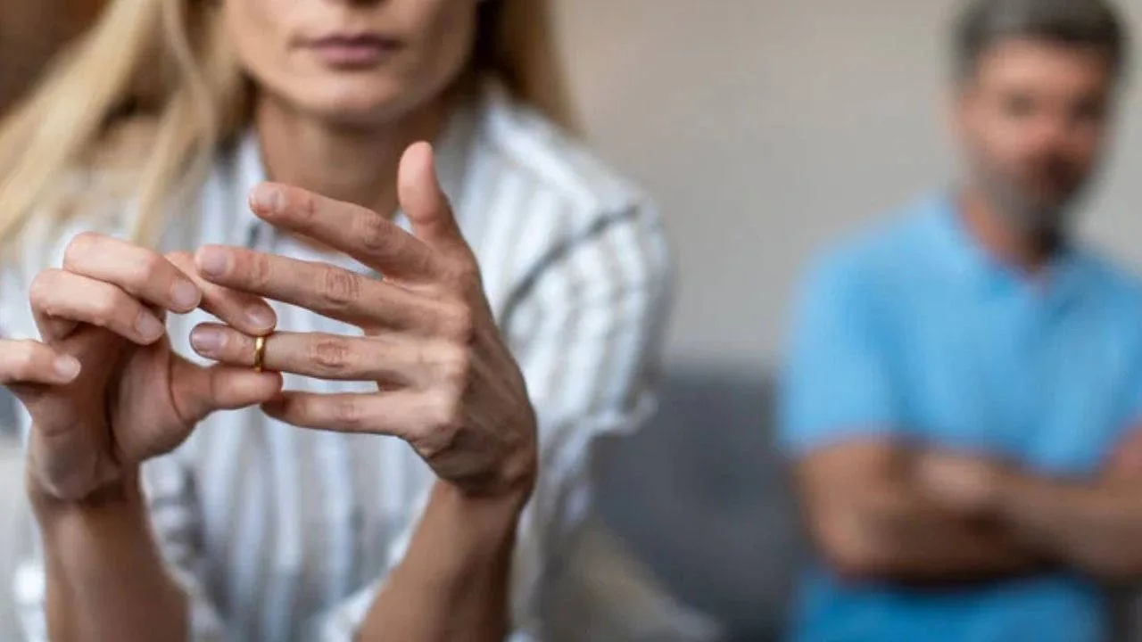 Çarpıcı araştırma: Arkadaşınız boşanırsa siz de risk altında olabilirsiniz