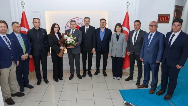 Artvin'de Turizm Haftası Kutlamaları: İl Müdürü Aytekin Vali Ergün'ü Ziyaret Etti