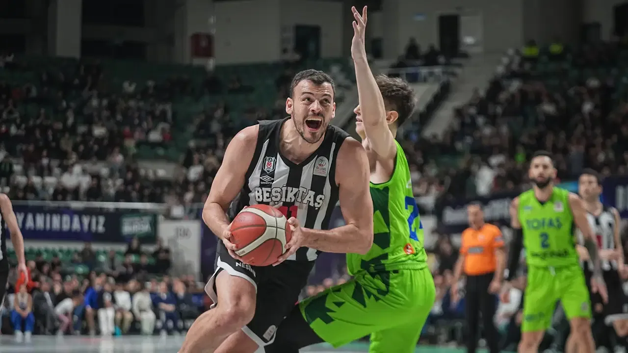 Beşiktaş GAİN, TOFAŞ engelini rahat geçti