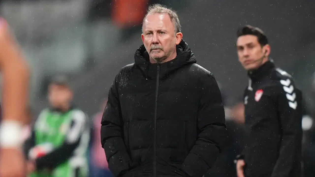 Sergen Yalçın transferi bizzat istedi: Beşiktaş, Fenerbahçe ile görüşmelere başlıyor