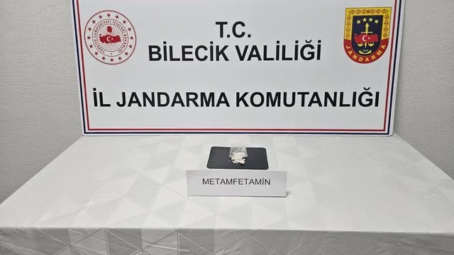 Bilecik'te uyuşturucu operasyonu: 15 gram maddeyle yakalandı