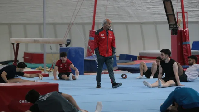 Bolu'da Milli Cimnastikçiler Dünya Kupası'na Hazırlanıyor