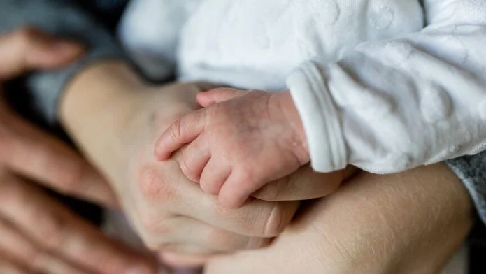 Doğum izni 24 hafta oldu mu?