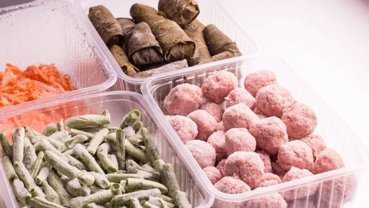 Mutfaktaki görünmez tehdit: Gıdaları çözdürmenin altın kuralları