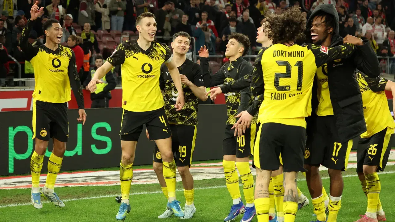 Borussia Dortmund gol oldu yağdı: Şampiyonlar Ligi biletini kaptı!