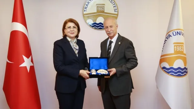 Edirne'de Azerbaycan Eğitim Müşaviri Nesibova'dan Trakya Üniversitesi'ne Ziyaret
