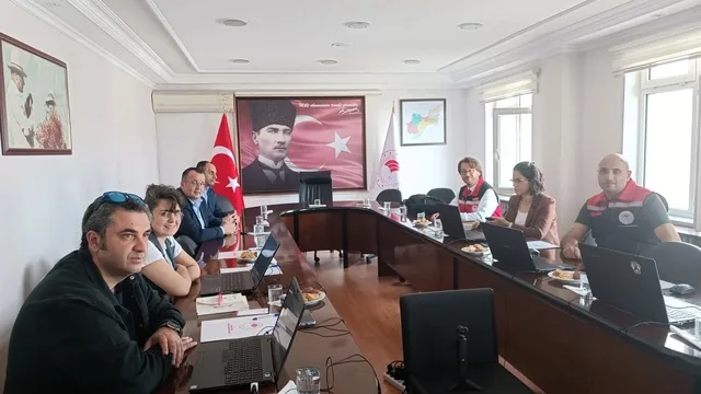 Edirne'de kamu personeline yapay zeka ve dijital medya eğitimi