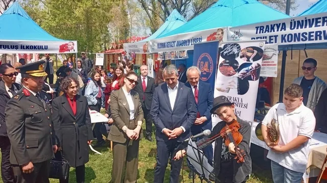 Edirne Süloğlu'nda eğitime destek: Umut Kervanı Vakfı ile protokol imzalandı