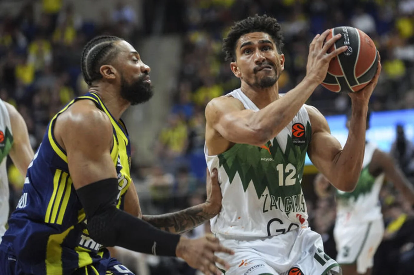 Fenerbahçe Beko, Zalgiris