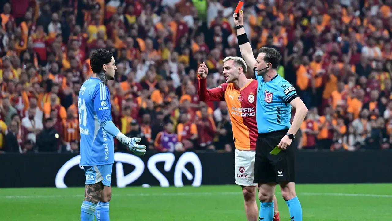 Galatasaray maçında kırmızı kart görmüştü... Fenerbahçe'den Ederson kararı!