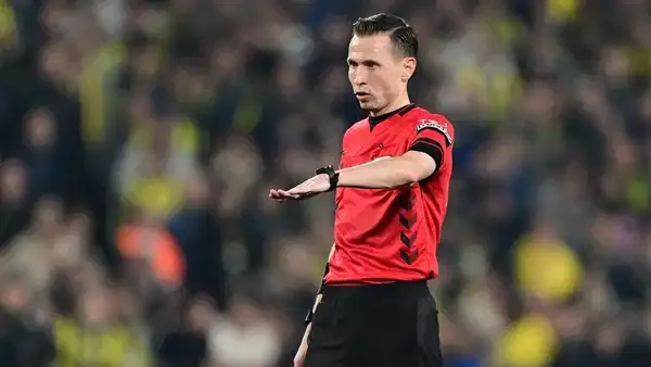 Eski hakemler Fenerbahçe - Çaykur Rizespor maçını yorumladı: 'Fofana'nın kırmızı kart görmesi gerekirdi'