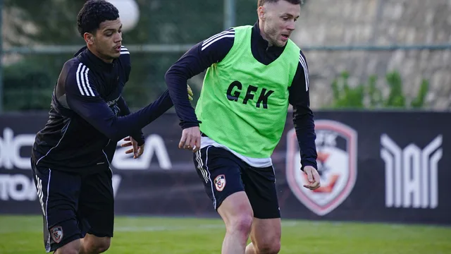 Gaziantep FK, Eyüpspor deplasmanı hazırlıklarına Mirel Radoi yönetiminde başladı