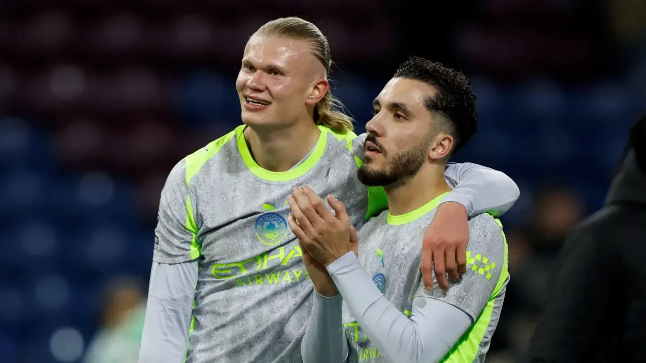 Manchester City liderliğe oturdu: Ligden düşen ikinci takım belli oldu!