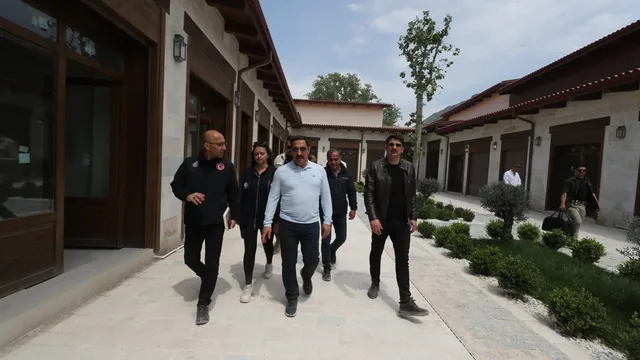 Hatay'da Depremde Hasar Gören Çarşılarda Restorasyon Çalışmaları İncelendi