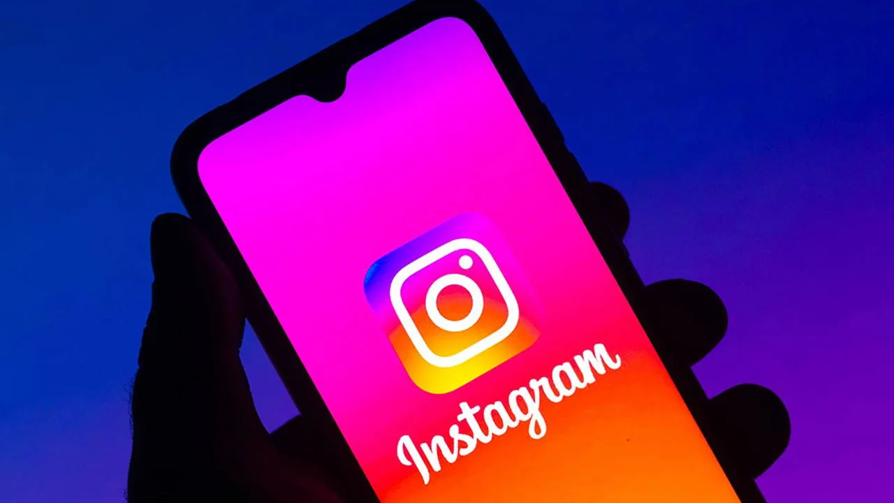 Instagram çöktü mü, neden açılmıyor? 23 Nisan Instagram ne zaman düzelecek?