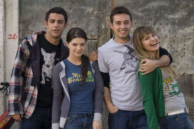 Yolda karşılaştılar