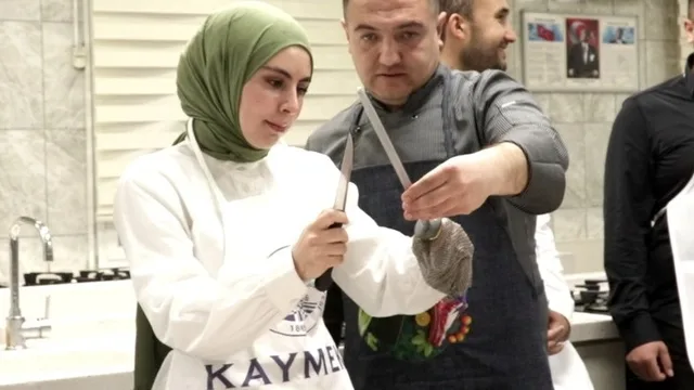 Kayseri pastırması için özel kurs: Doğrama ve sunum teknikleri öğretiliyor