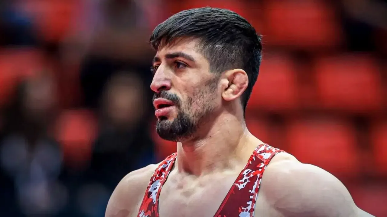 Kerem Kamal, Avrupa Güreş Şampiyonası'nda bronz madalya kazandı!