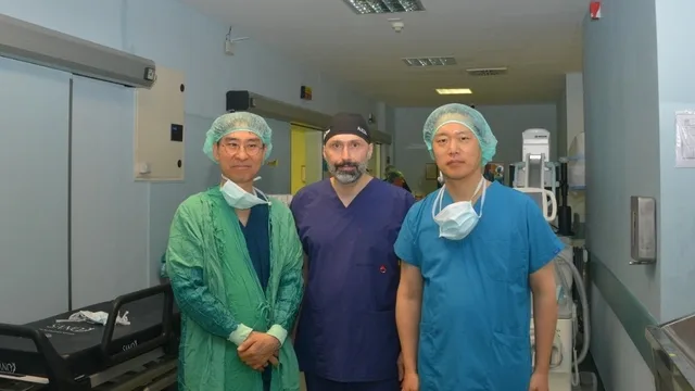 Kırşehir'de omuz cerrahisinde Güney Koreli hekimlere ileri teknikler öğretildi